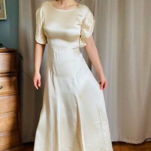 1930s Ivory silk dress